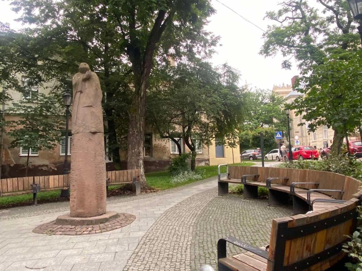 דירות לבוב Вул Краківська 34 Не Далеко Від Ж Д Вокзалу Звітні Документи מראה חיצוני תמונה